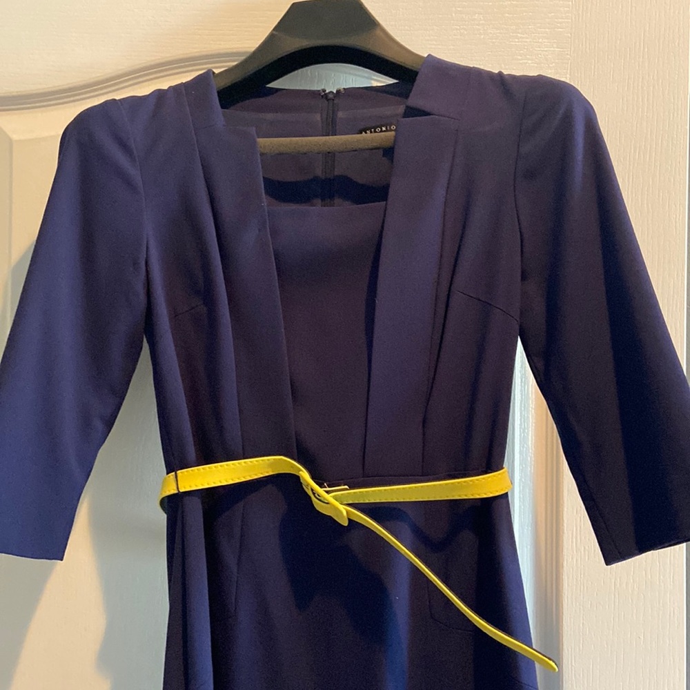 Size 2 Antonio Melani navy dress with belt